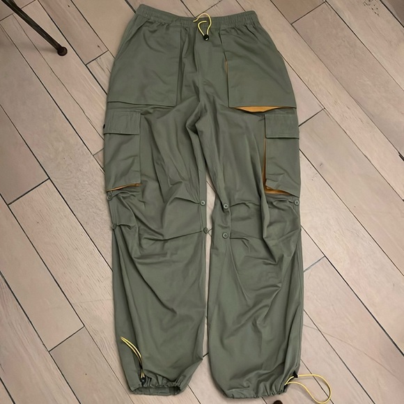 Brain Dead Other - Brain dead parachute cargo pants, yellow accents